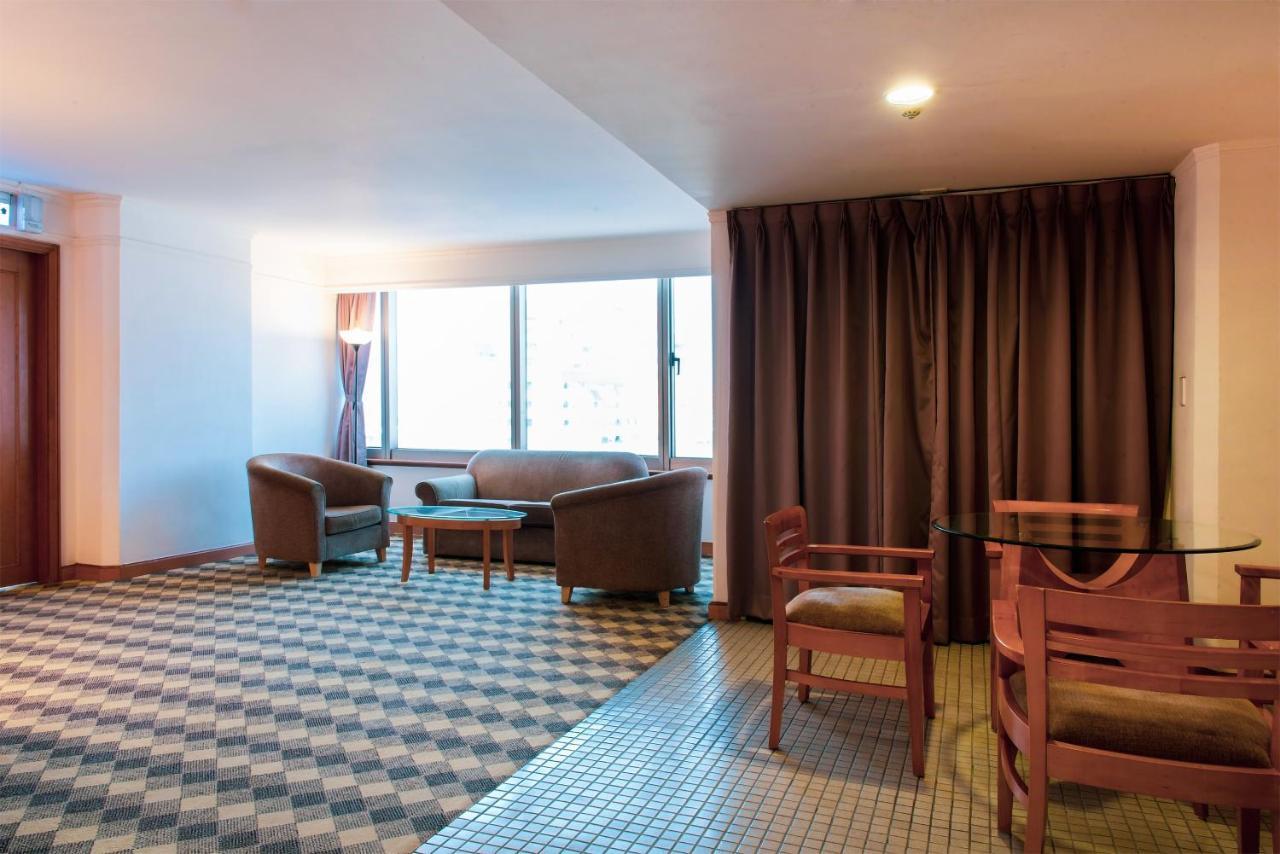 Hometel Hotel Kaohsiung Luaran gambar