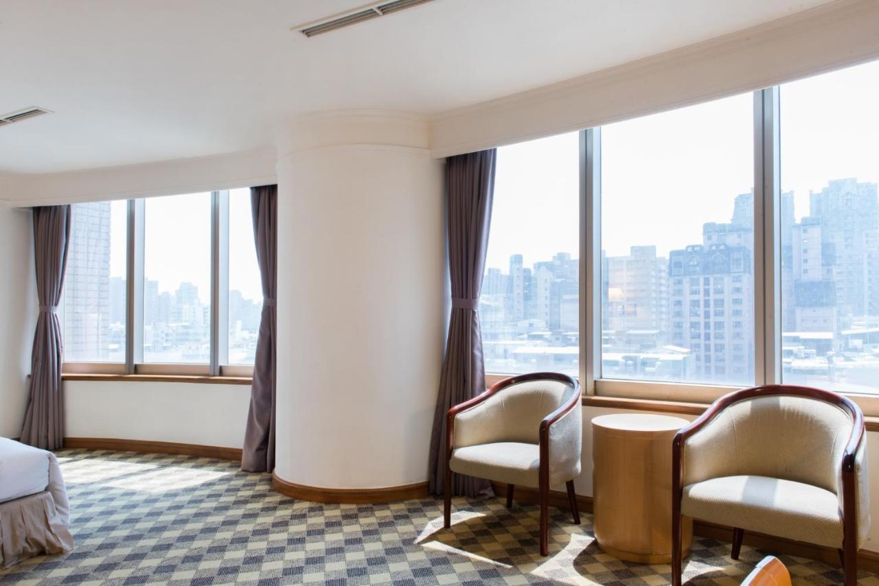 Hometel Hotel Kaohsiung Luaran gambar